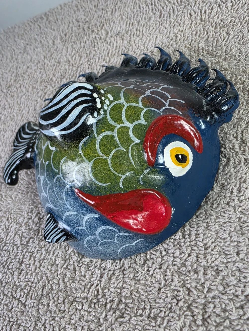 Hand-Painted Decorative Coconut Fish Ornament - Green/Blue